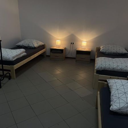Noclegi Pracownicze Lazur Ciechanów Екстериор снимка