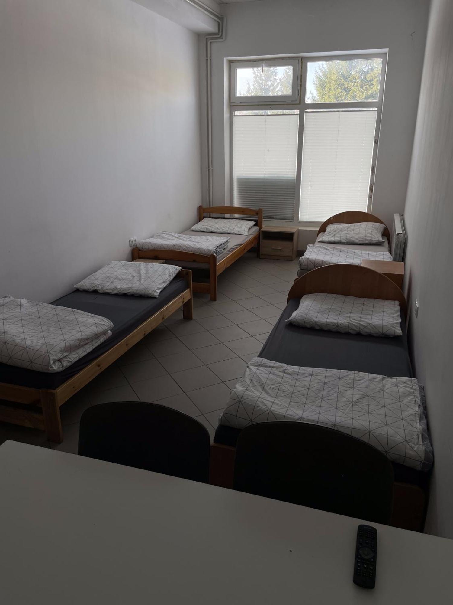 Noclegi Pracownicze Lazur Ciechanów Екстериор снимка