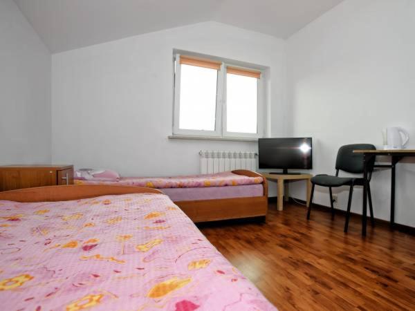 Noclegi Pracownicze Lazur Ciechanów Екстериор снимка